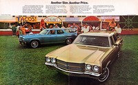 1970 Chevrolet Wagons-10-11.jpg